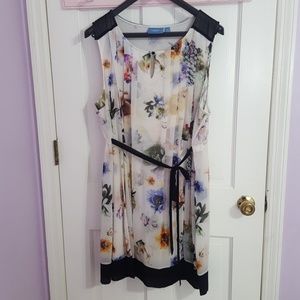 Simply Vera floral dress